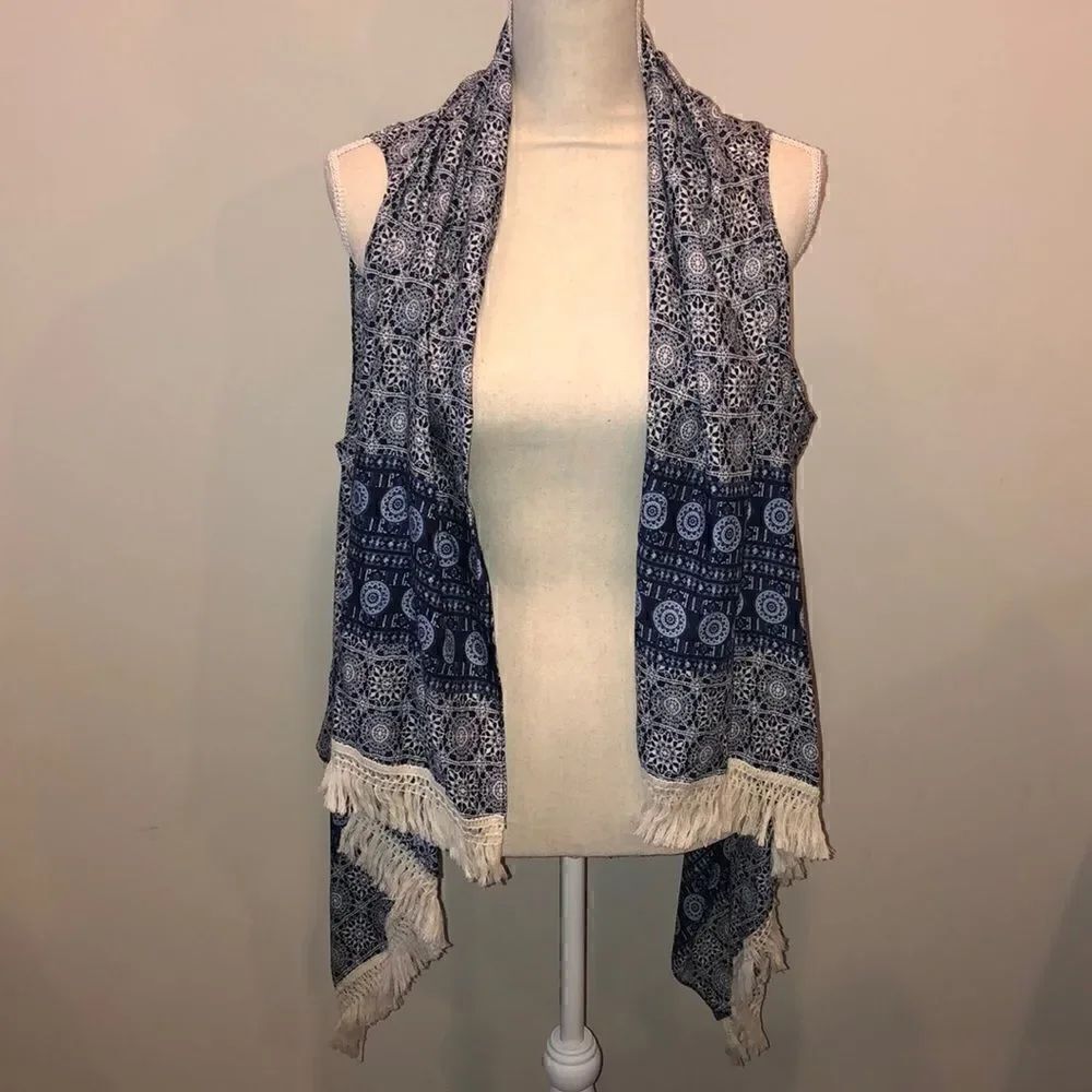 melrose and market boho fringe vest NWOT